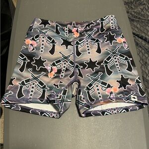 WODBOTTOM western theme shorts with pockets! Size Medium